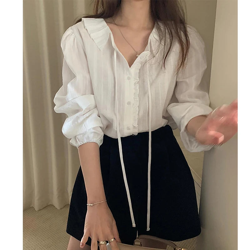 Early Spring White irt Cute Youth-Looking Bandage Dr Long Sves irt